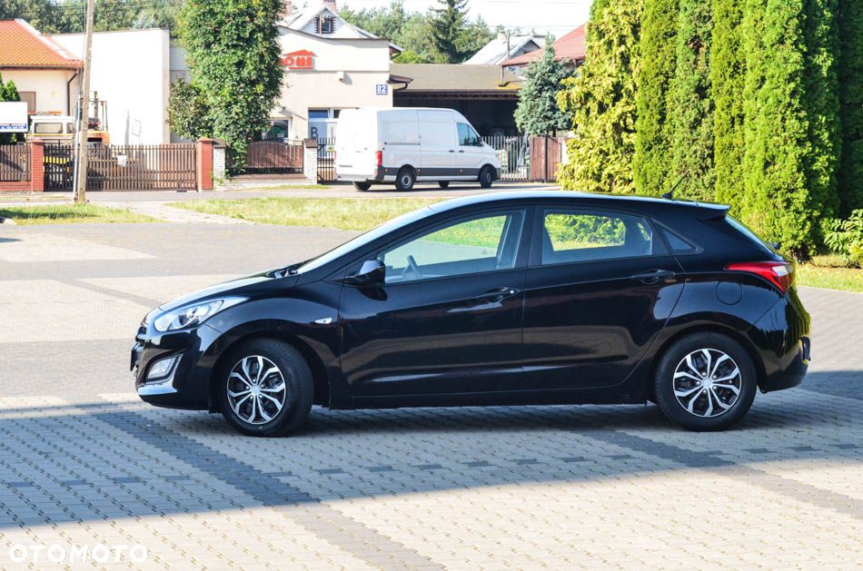Hyundai i30 1.4 Comfort - 17