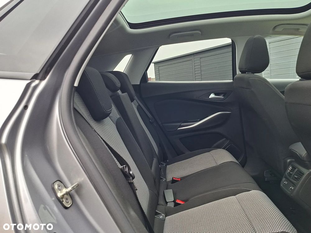 Opel Grandland X - 17