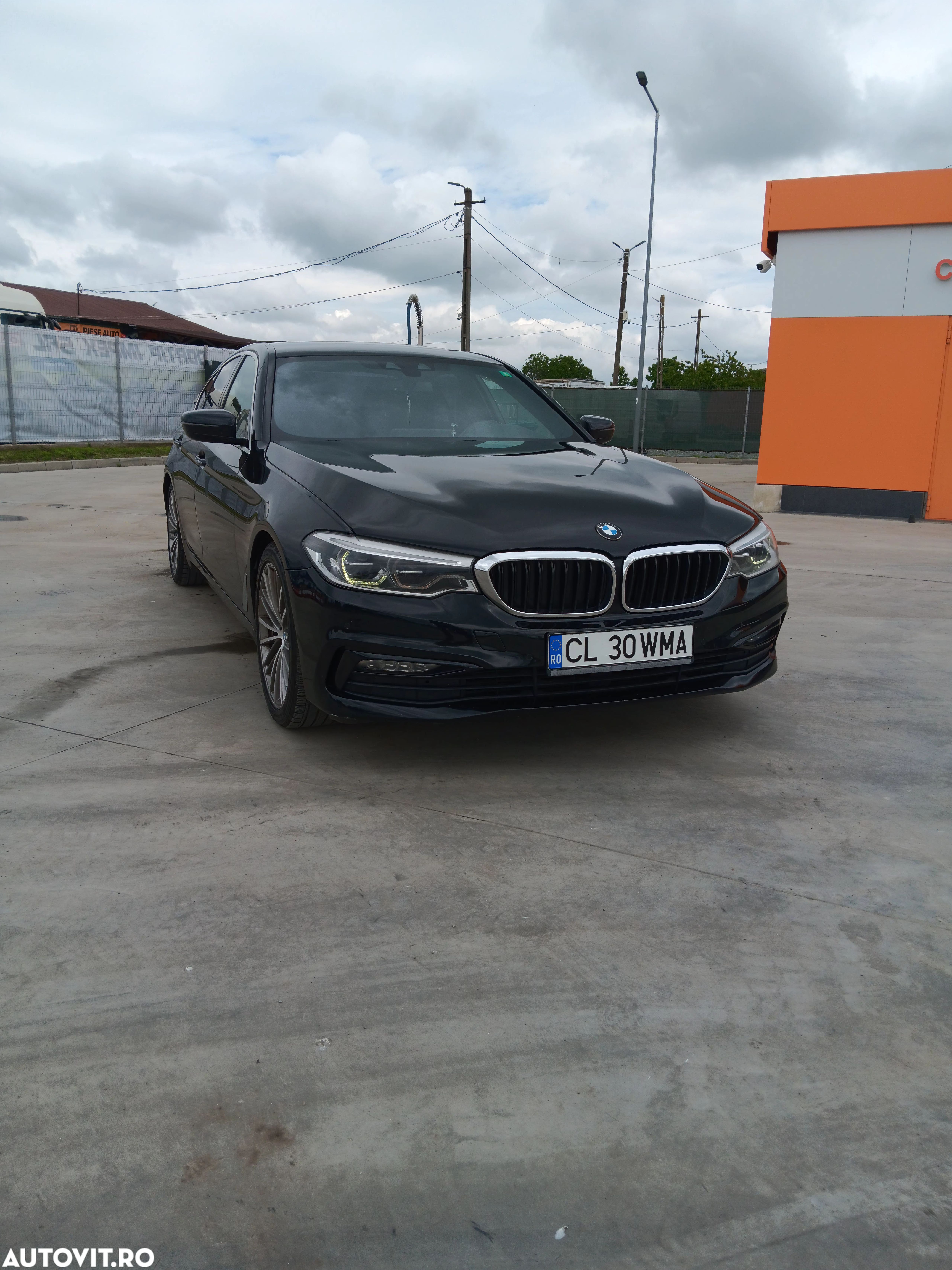BMW Seria 5 520d AT MHEV - 1