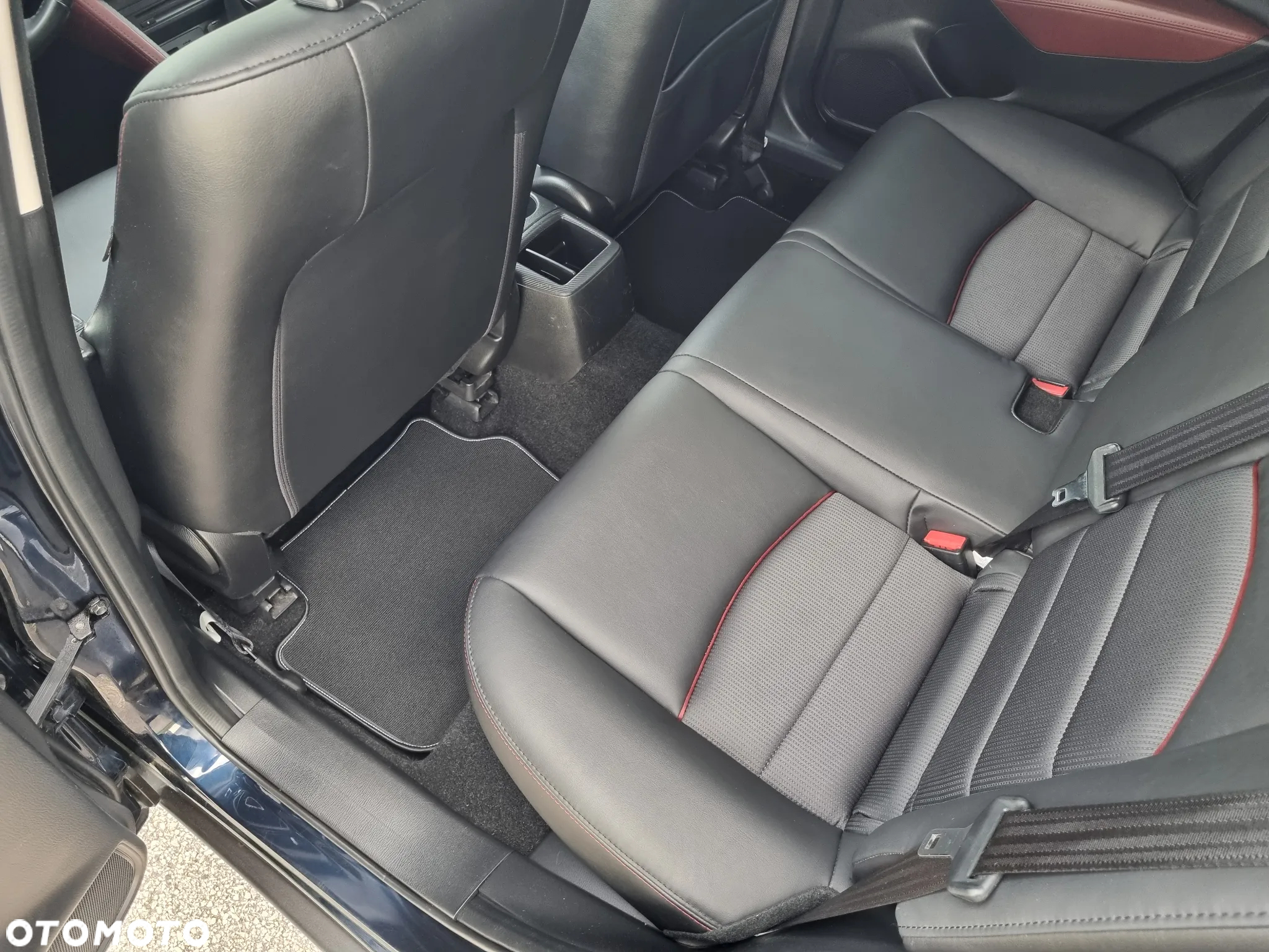 Mazda CX-3 SKYACTIV-G 120 FWD Sports-Line - 30