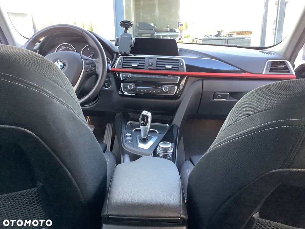 BMW Seria 3 - 18