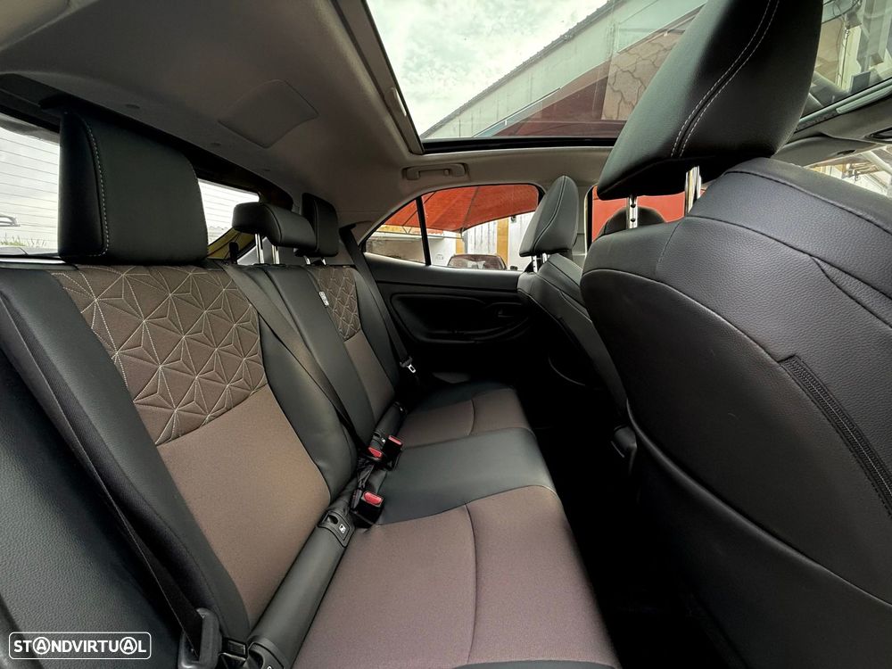 Toyota Yaris Cross 1.5 HDF Luxury - 9