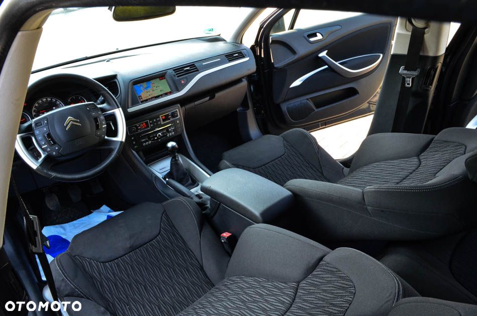 Citroën C5 2.0 HDi Attraction - 26
