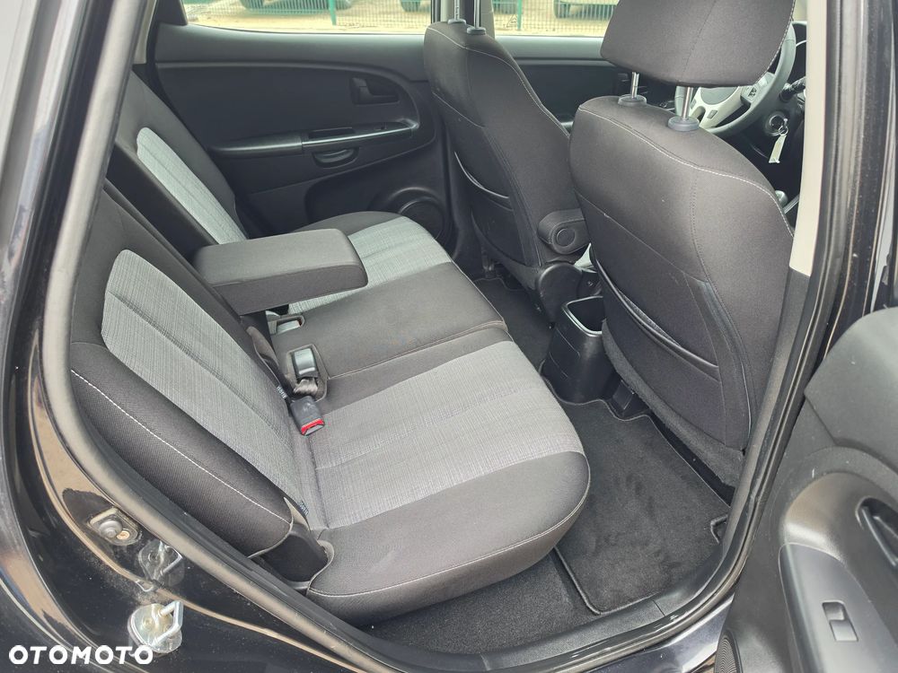 Kia Venga 1.6 CVVT Edition 7 - 8