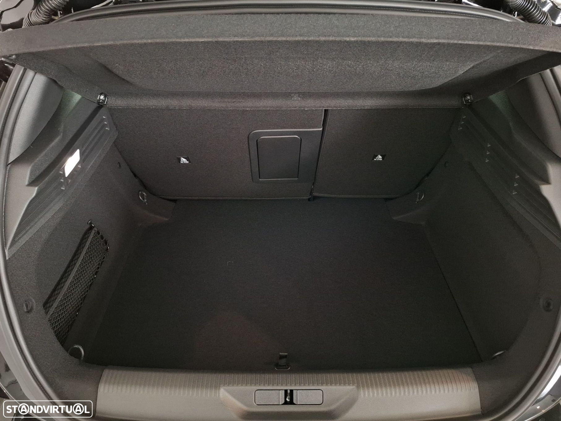 Peugeot 308 1.2 PureTech Allure - 23
