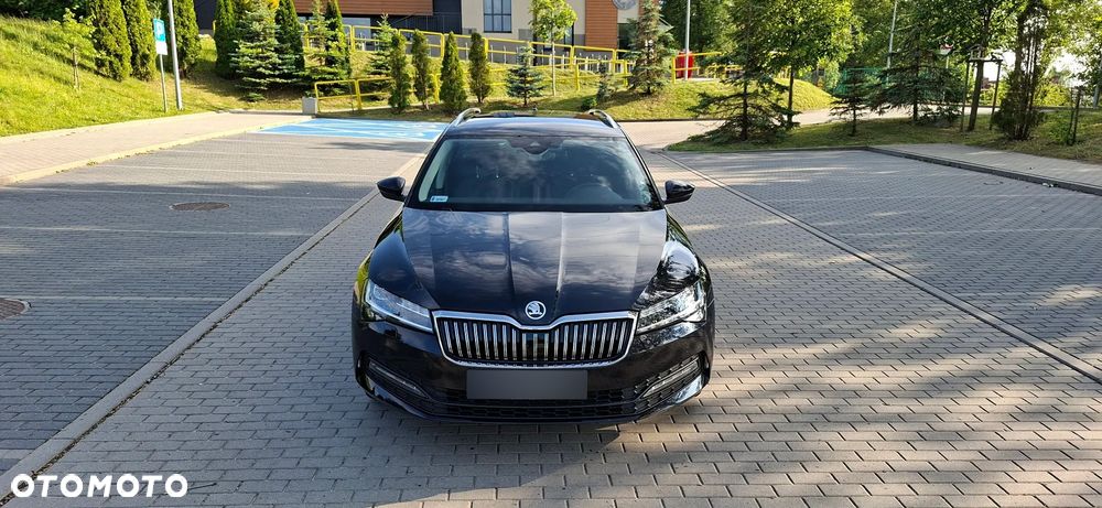 Skoda Superb 2.0 TDI SCR Ambition DSG - 5