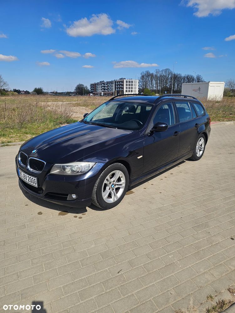 BMW Seria 3 318i Edition Exclusive - 14