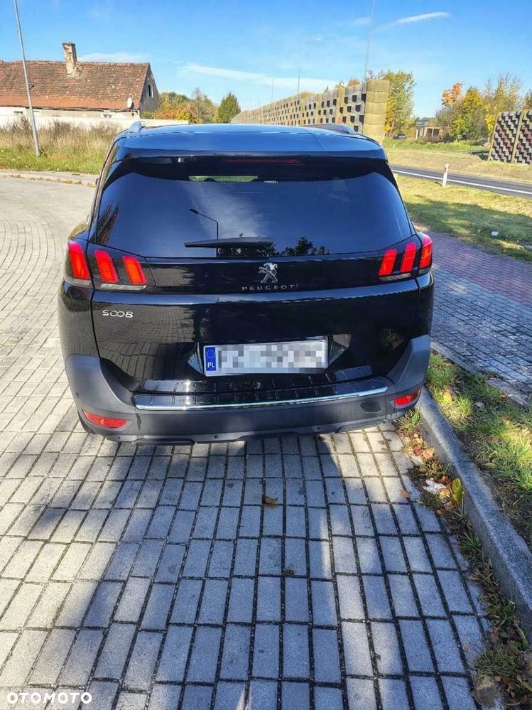 Peugeot 5008 - 4