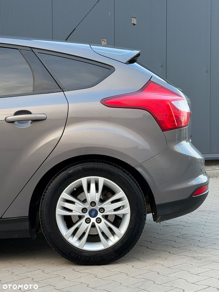 Ford Focus 1.6 Titanium - 11