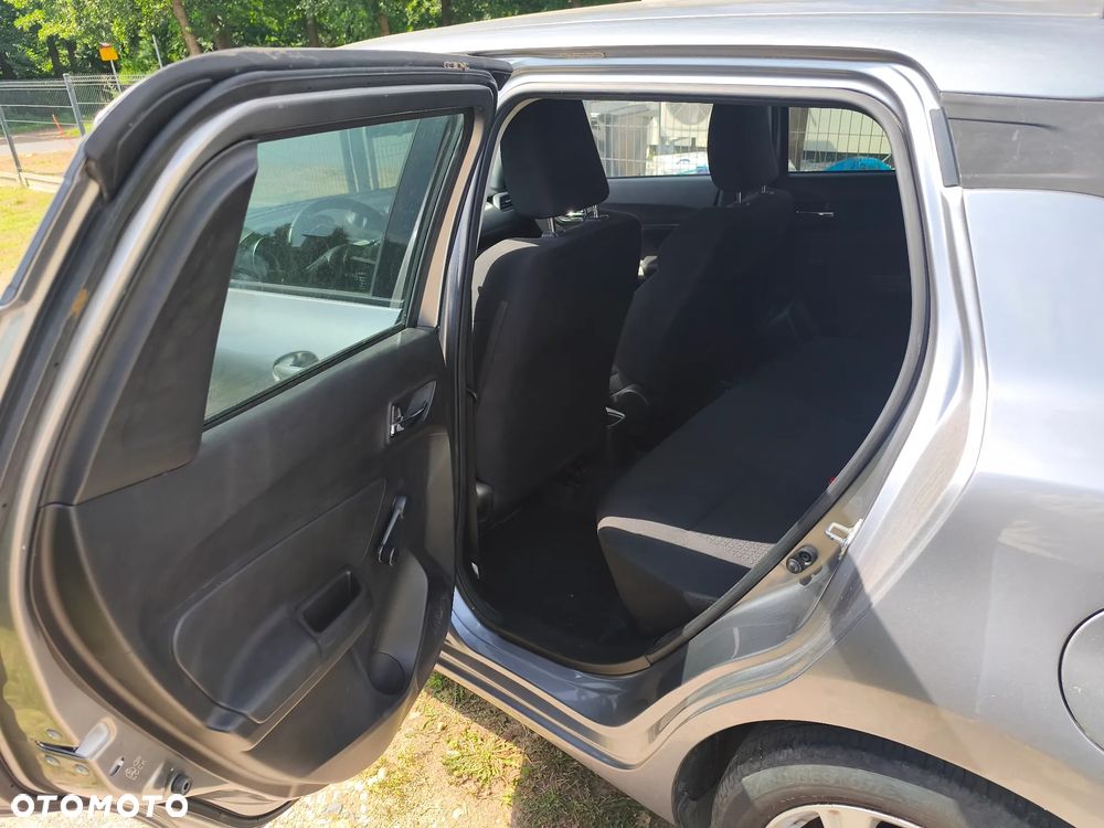 Suzuki Swift 1.2 Automatik Club - 15