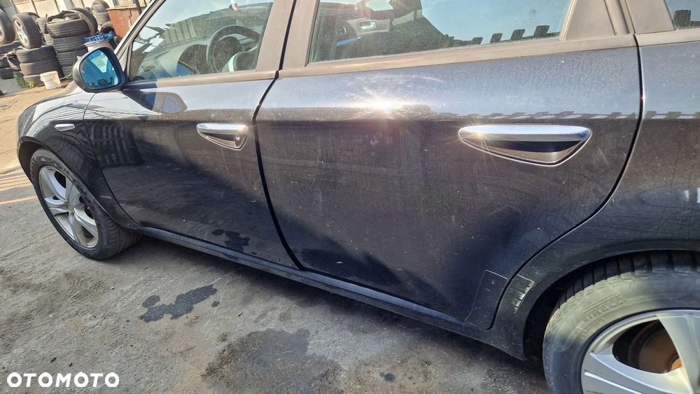 ALFA ROMEO 159 SPORTWAGON DRZWI LEWY PRZÓD 601/F - 2