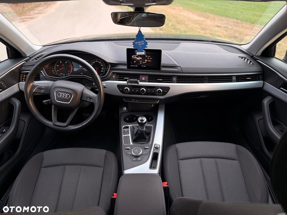 Audi A4 Avant 2.0 TDI - 12