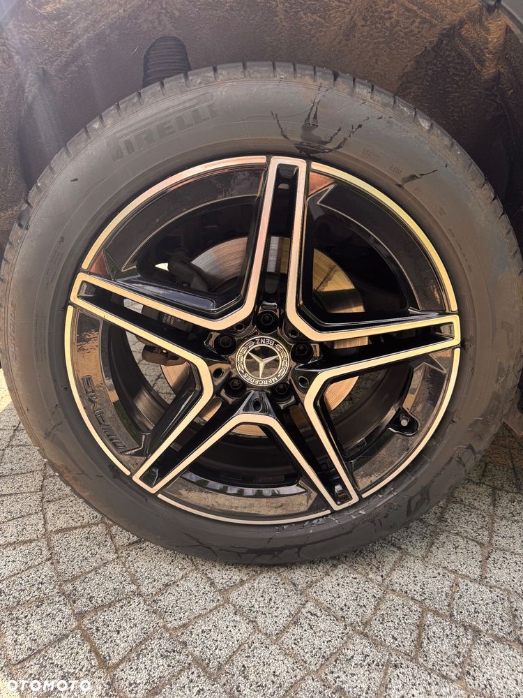 Mercedes-Benz GLB 220 d 4-Matic AMG Line 8G-DCT - 8