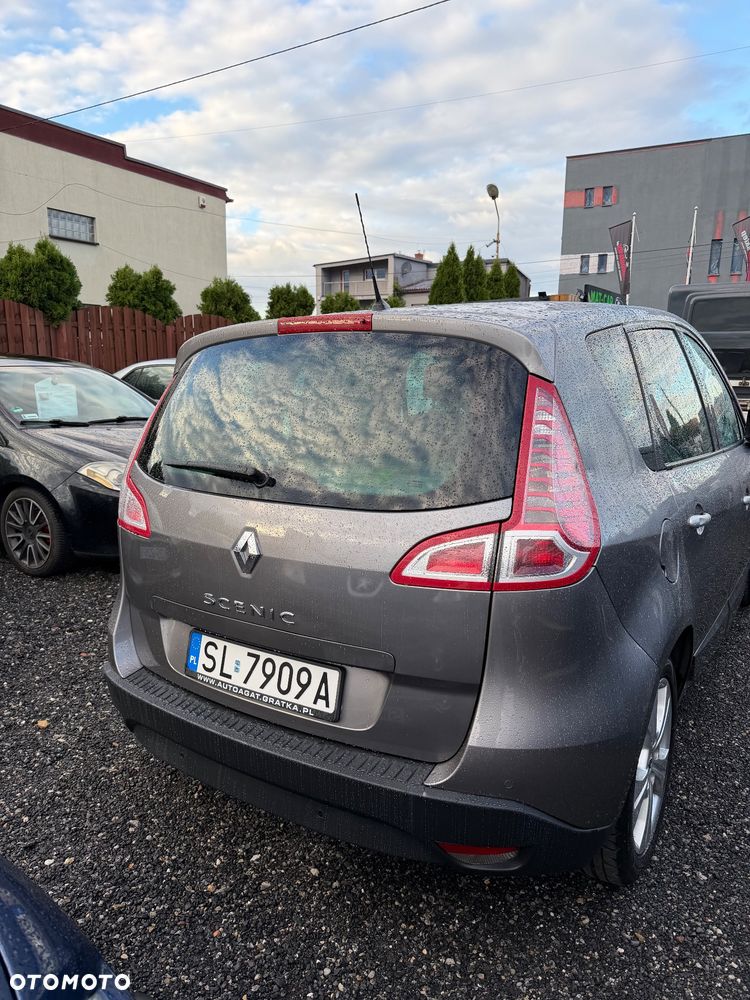 Renault Scenic 2.0 16V Privilege CVT - 5