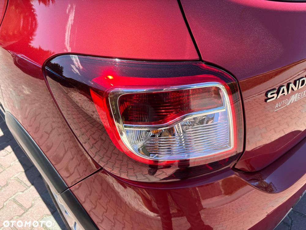 Dacia Sandero TCe 90 S&S Celebration - 34