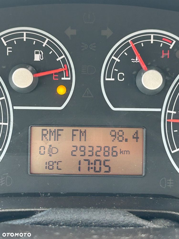 Fiat Grande Punto 1.4 8V - 5