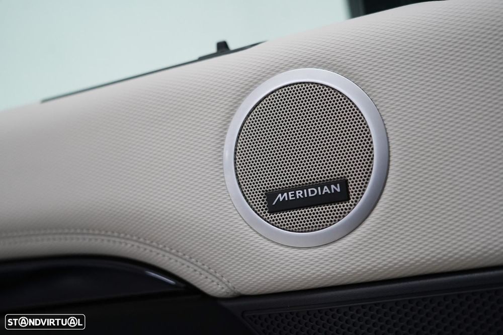 Land Rover Discovery D250 R-Dynamic S - 16