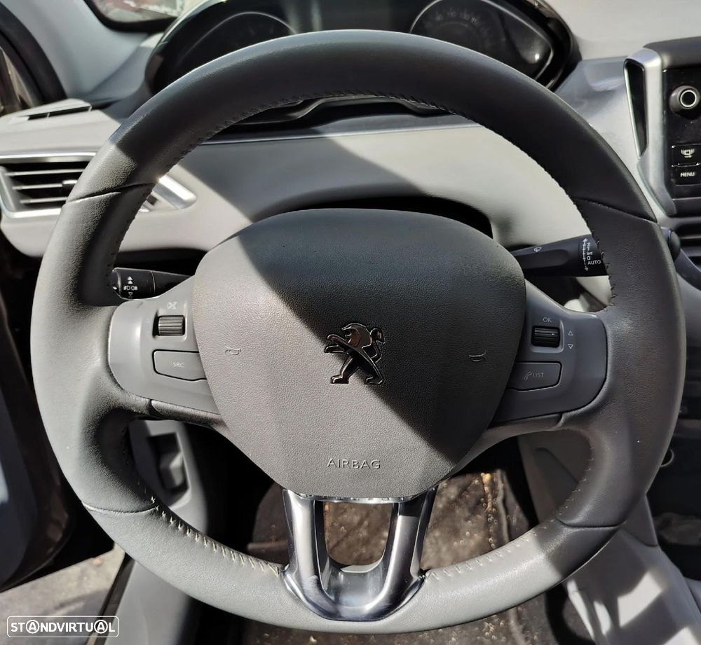 Volante de direção PEUGEOT 208 - 1
