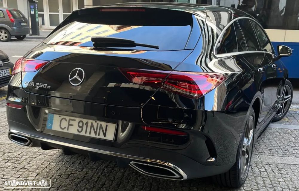 Mercedes-Benz CLA 250 e 8G-DCT AMG Line - 8