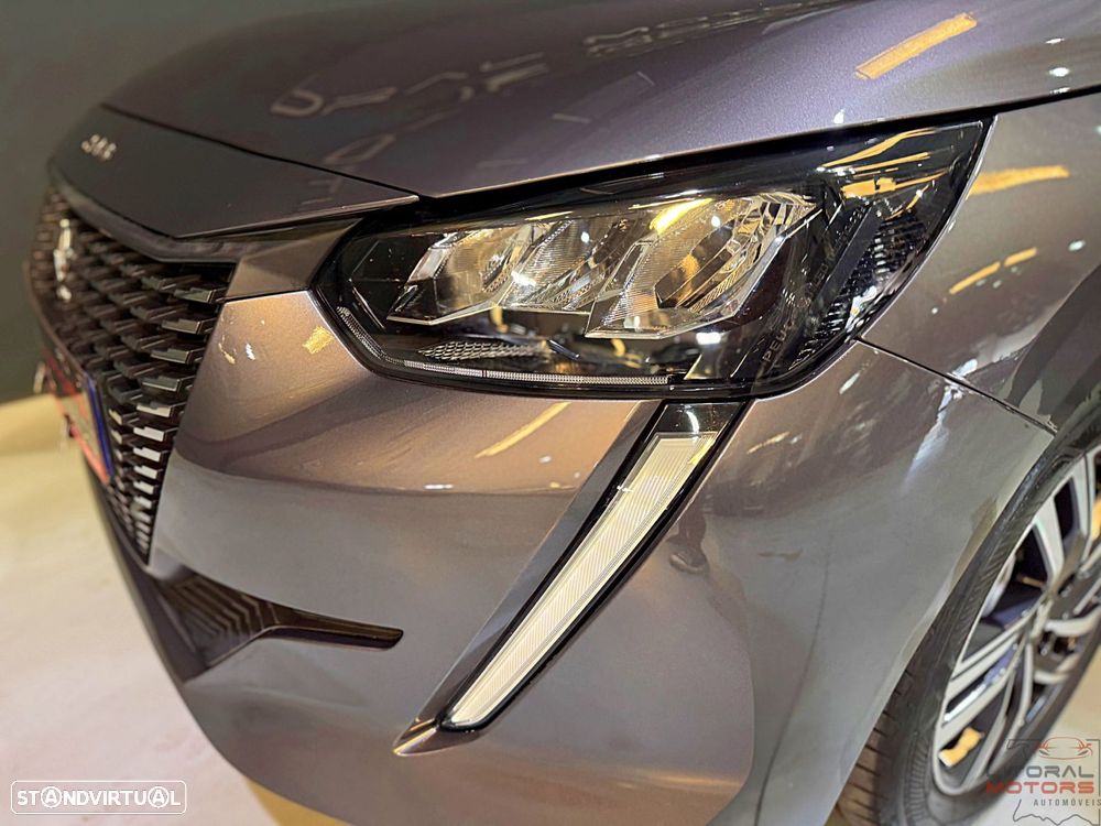 Peugeot 208 1.2 PureTech GT EAT8 - 6