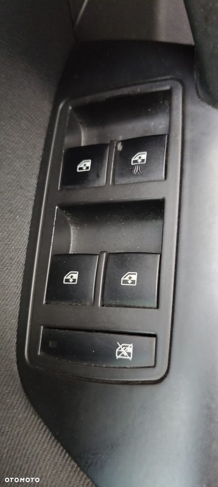 Opel Insignia 2.0 T Cosmo 4x4 - 17