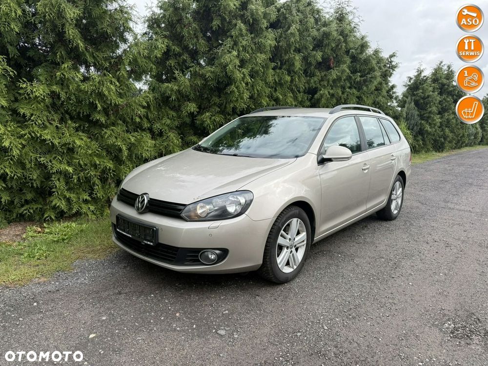Volkswagen Golf - 1