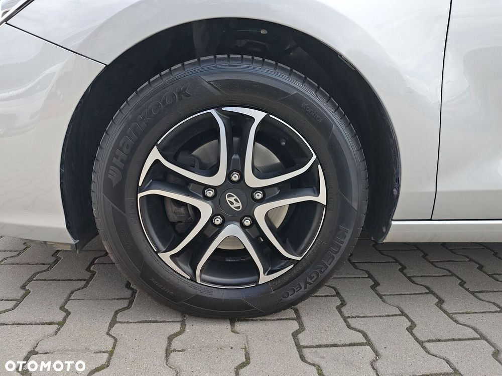 Hyundai i30 1.4 Classic + - 16