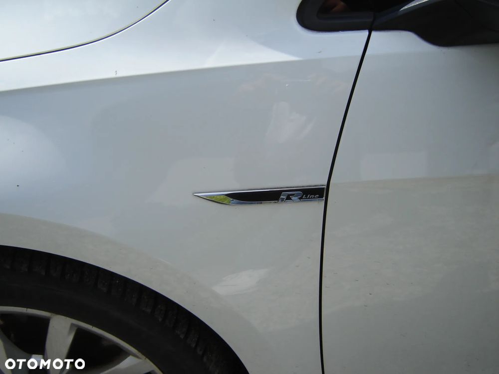 Volkswagen Golf - 5