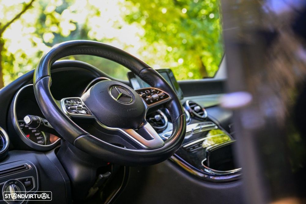 Mercedes-Benz C 200 - 30