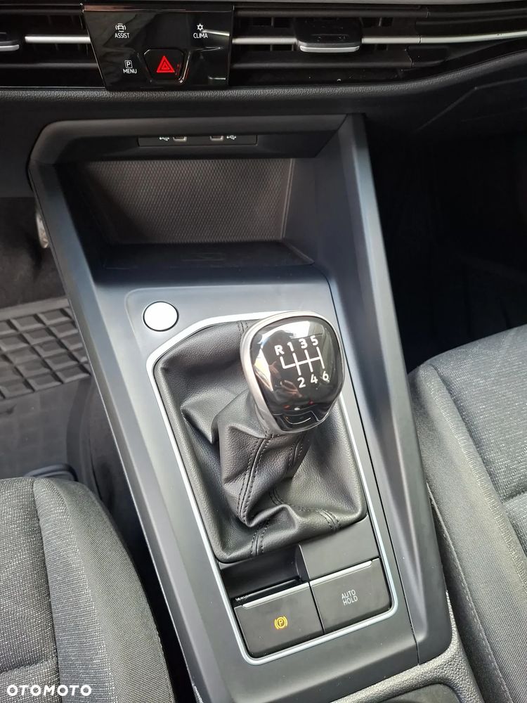 Volkswagen Golf VIII 2.0 TDI Life Plus - 29