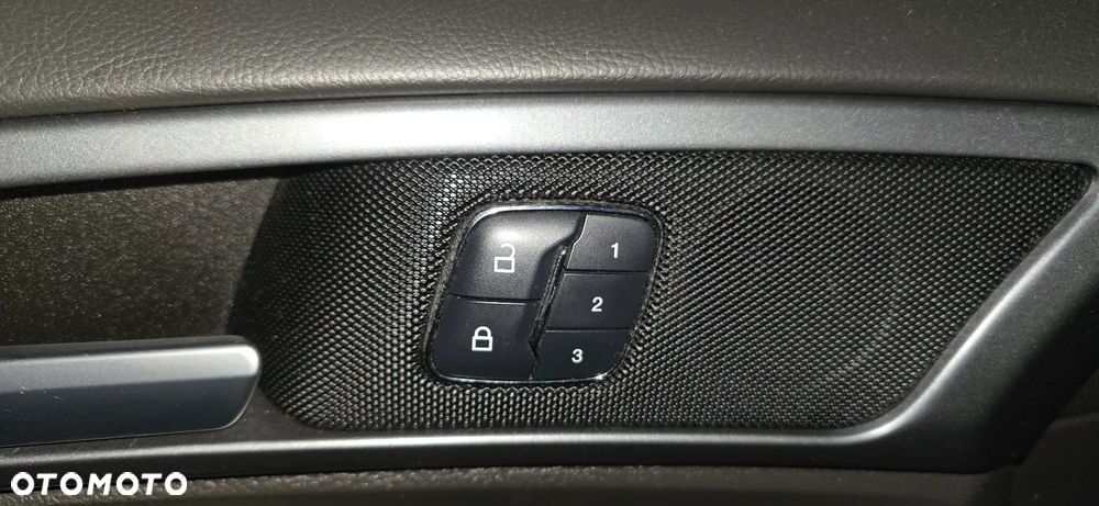 Ford Mondeo 2.0 TDCi Bi-Turbo Titanium PowerShift - 12