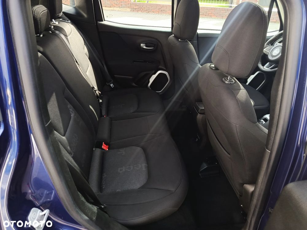 Jeep Renegade 1.4 MultiAir DSG Longitude - 24