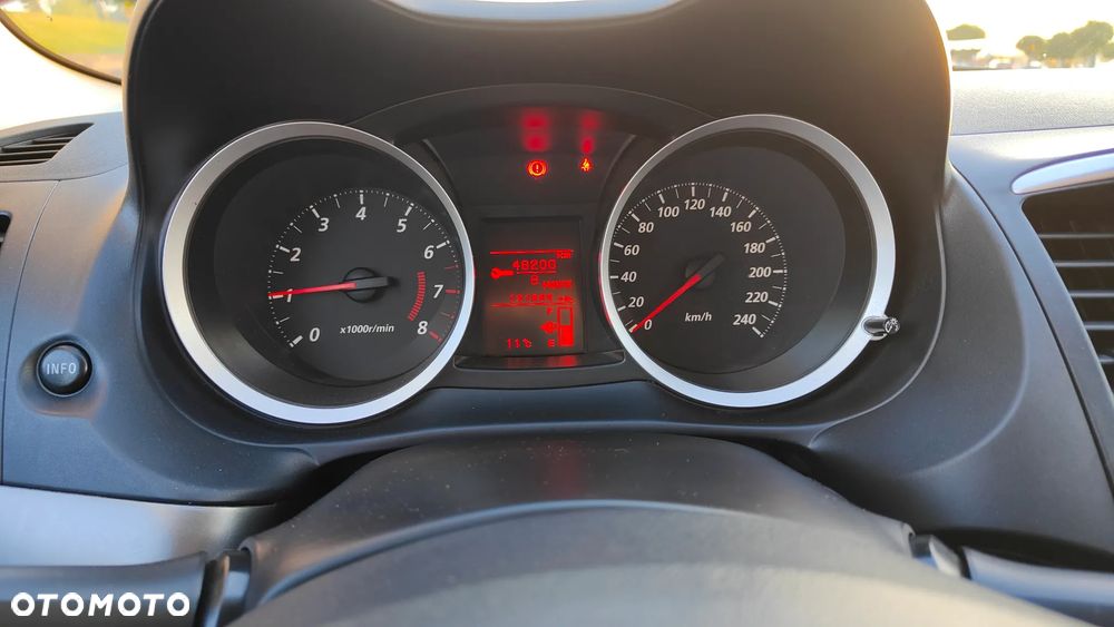 Mitsubishi Lancer - 7