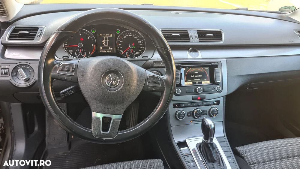Volkswagen Passat 2.0 TDI BlueMotion Technology DSG Comfortline - 10
