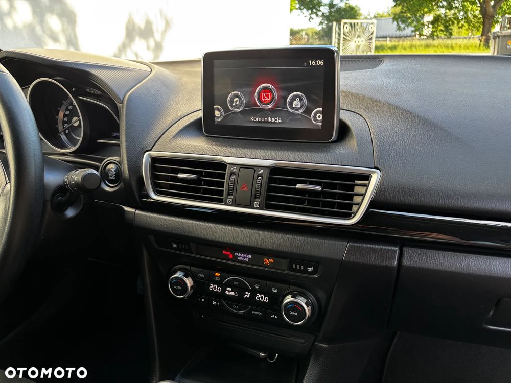 Mazda 3 SKYACTIV-G 120 NAKAMA - 34