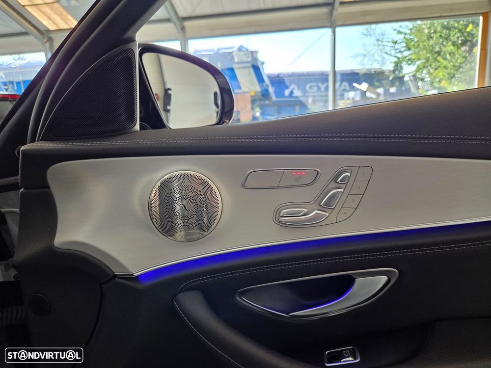 Mercedes-Benz E 300 de 9G-TRONIC AMG Line - 16