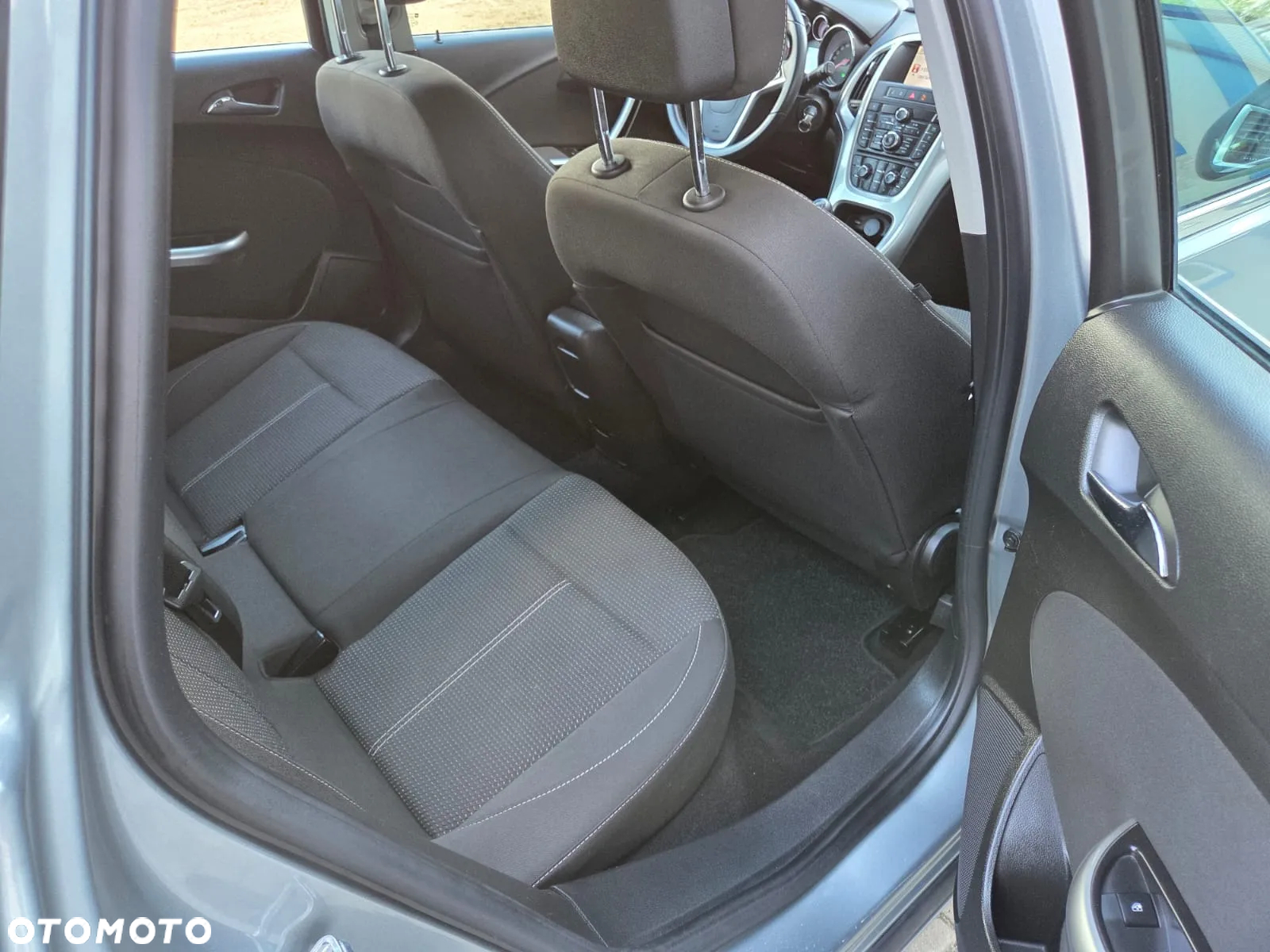 Opel Astra 1.4 Turbo Cosmo - 14