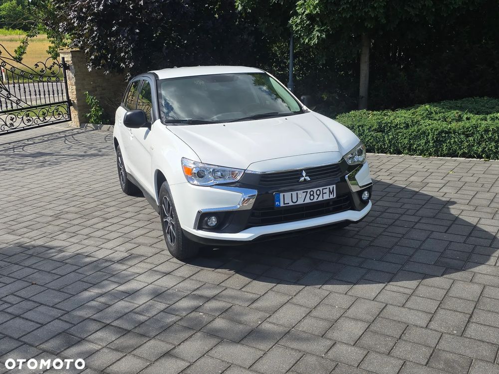 Mitsubishi ASX 1.6 Invite Navi - 2