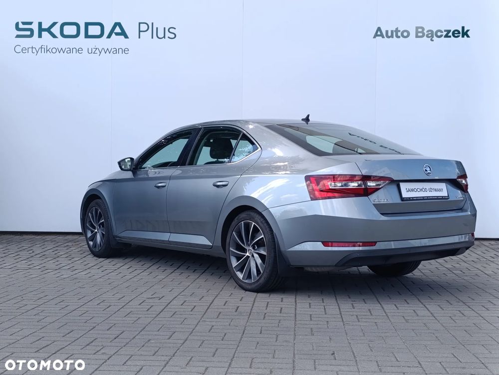 Skoda Superb 1.4 TSI ACT Ambition DSG - 7