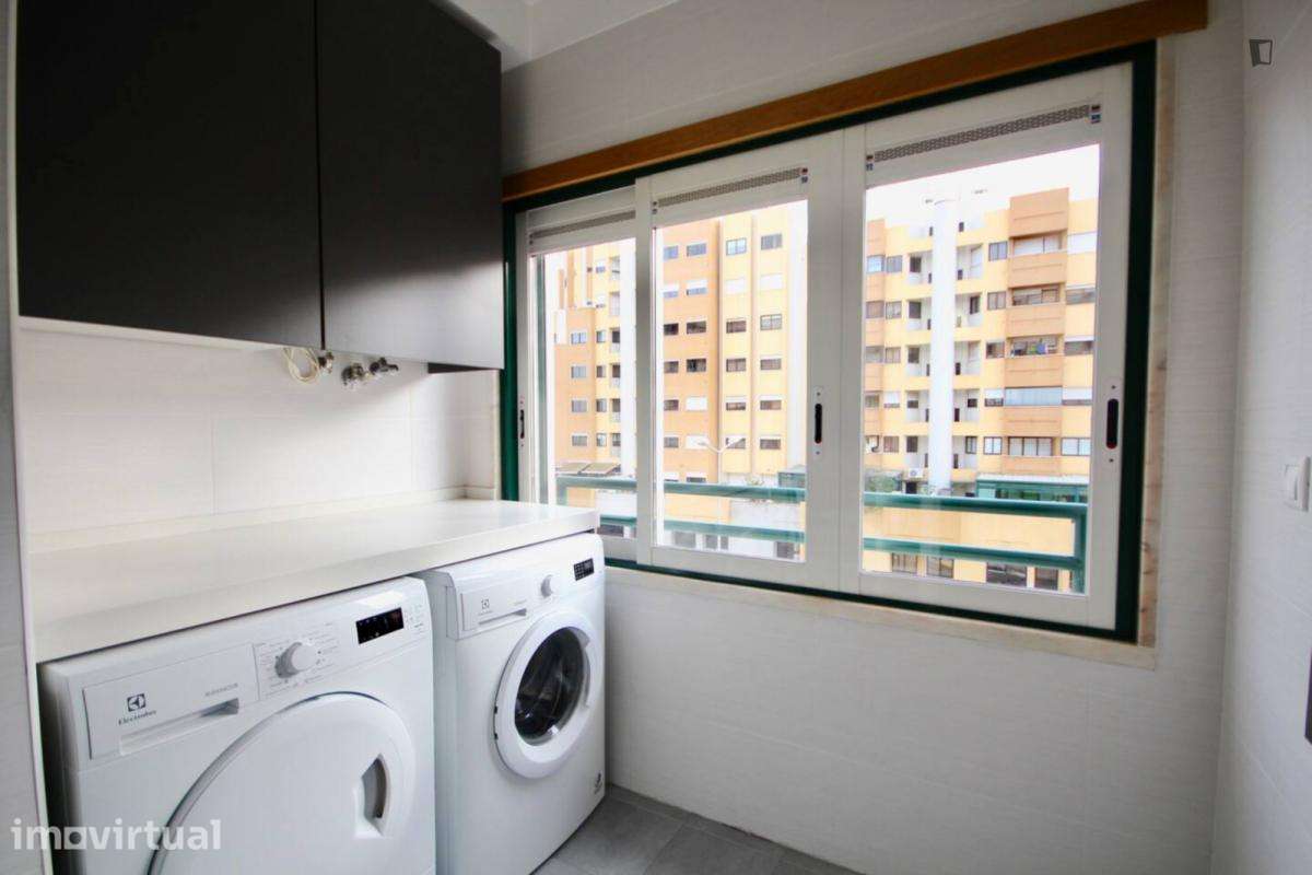 Apartamento com 1 quartos - localizado em Lisbon - Grande imagem: 4/19
