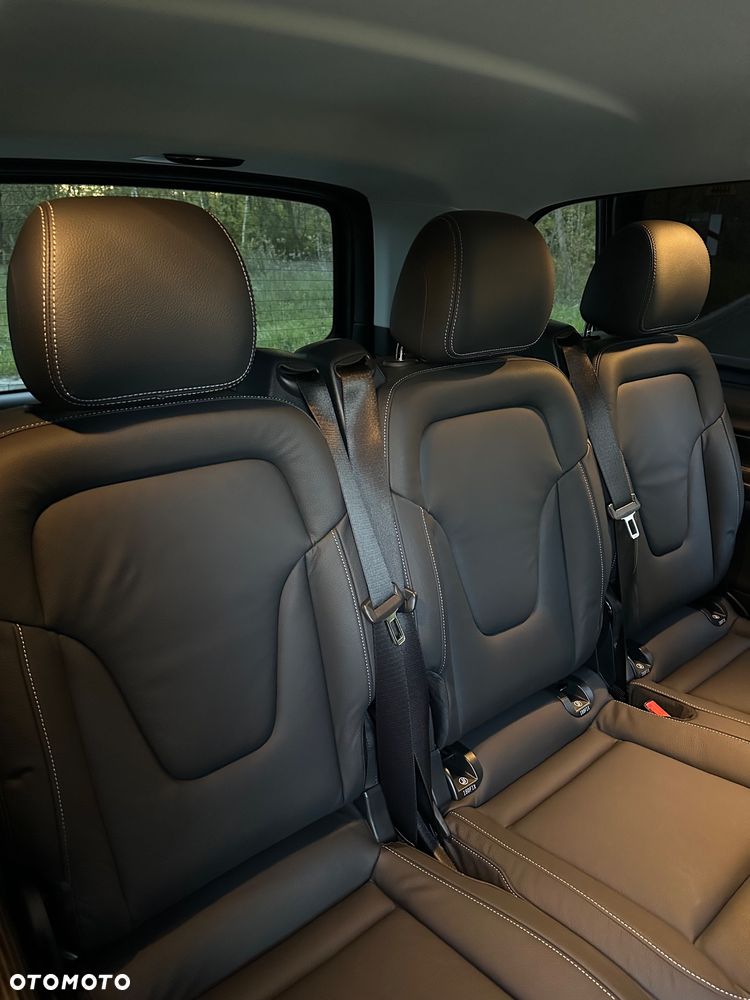 Mercedes-Benz Klasa V 220 d lang 9G-TRONIC Avantgarde - 20