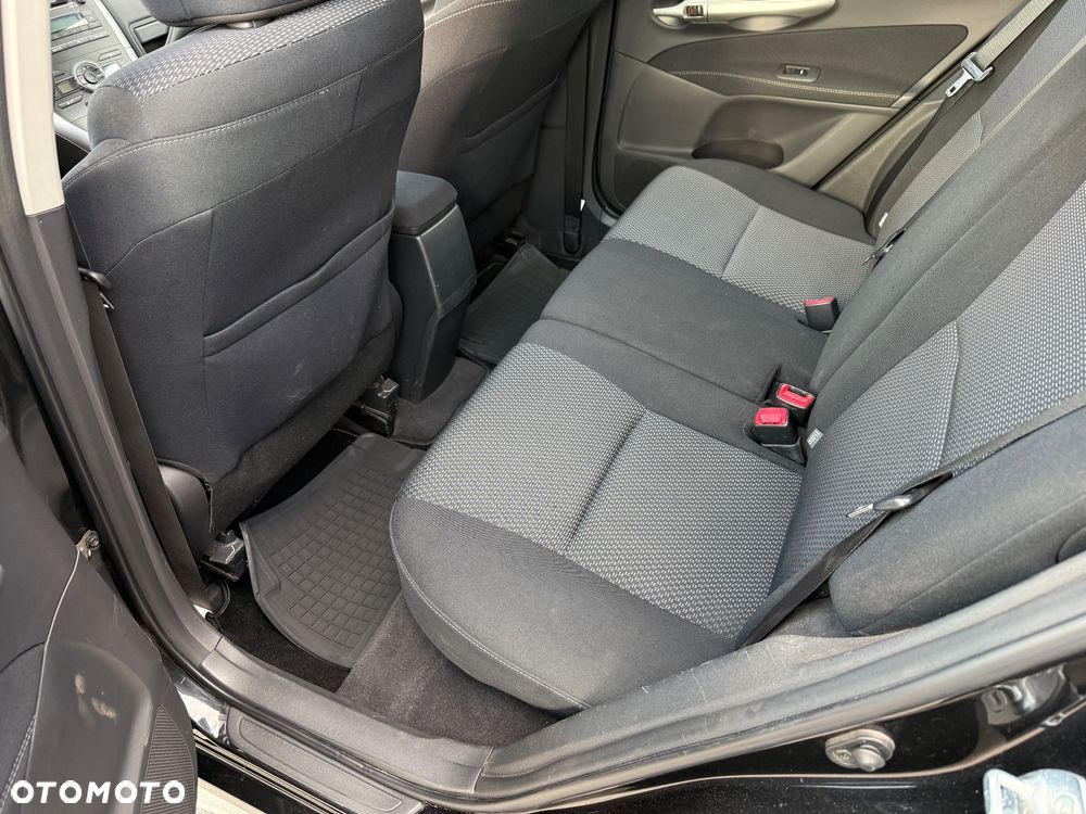 Toyota Auris 1.33 VVT-i Terra Start - 9