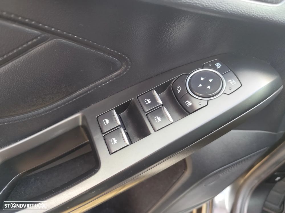 Ford Focus 1.0 EcoBoost MHEV ST-Line - 10