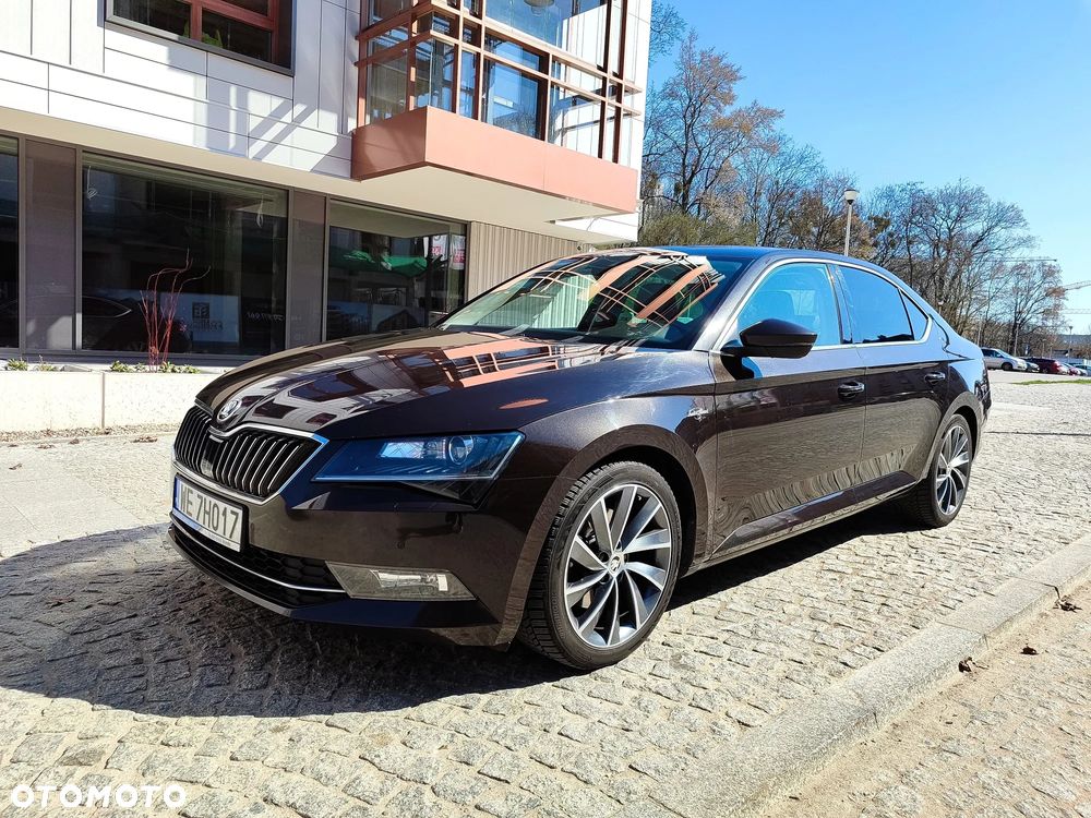 Skoda Superb 2.0 TDI L&K DSG - 1