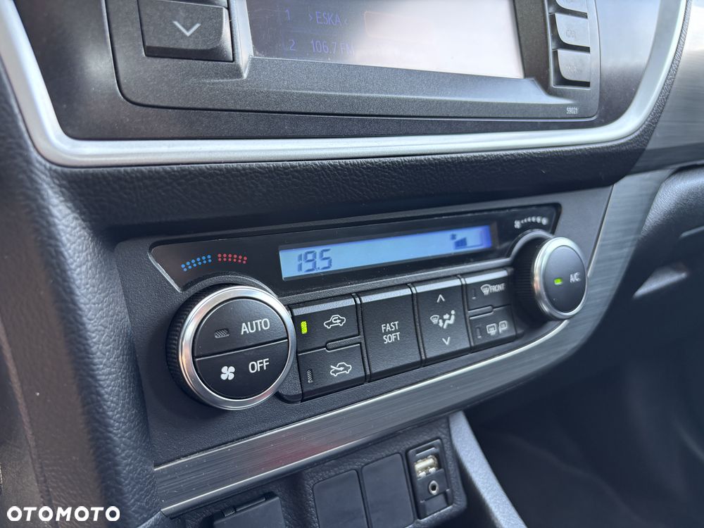 Toyota Auris - 7