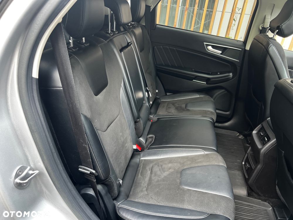 Ford Edge - 14