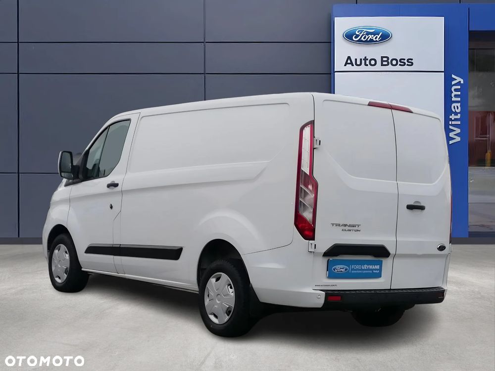 Ford Custom - 3