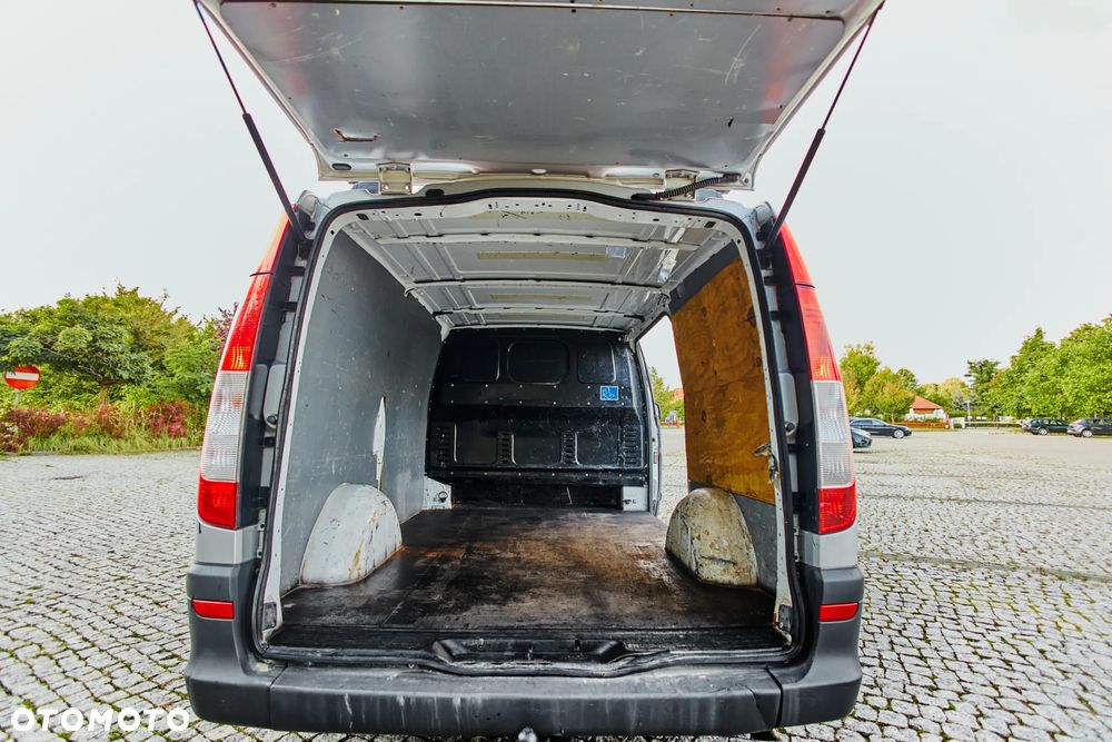 Mercedes-Benz VITO - 23