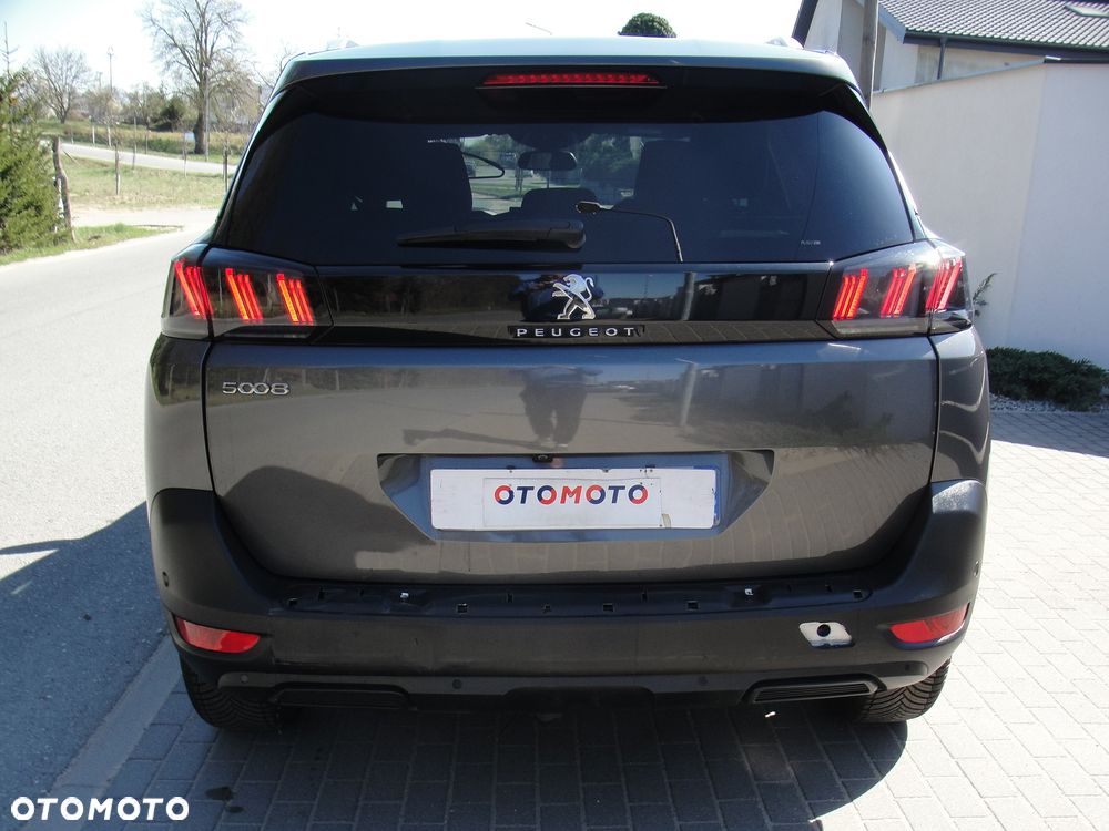Peugeot 5008 1.2 PureTech Road Trip S&S EAT8 - 21