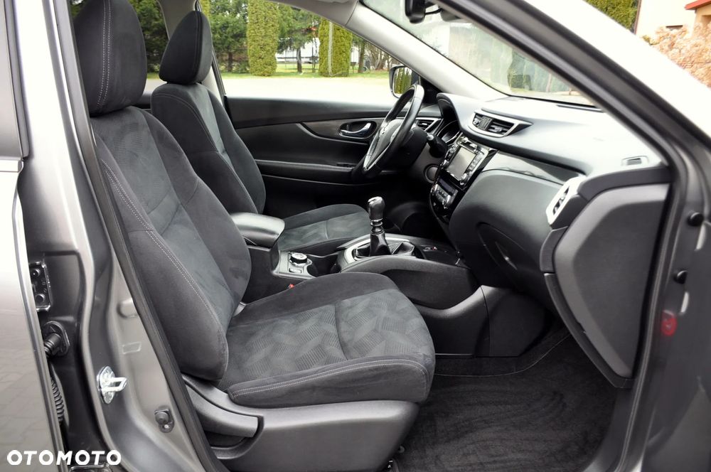 Nissan X-Trail 1.6 DCi ALL-MODE 4x4i Tekna - 17